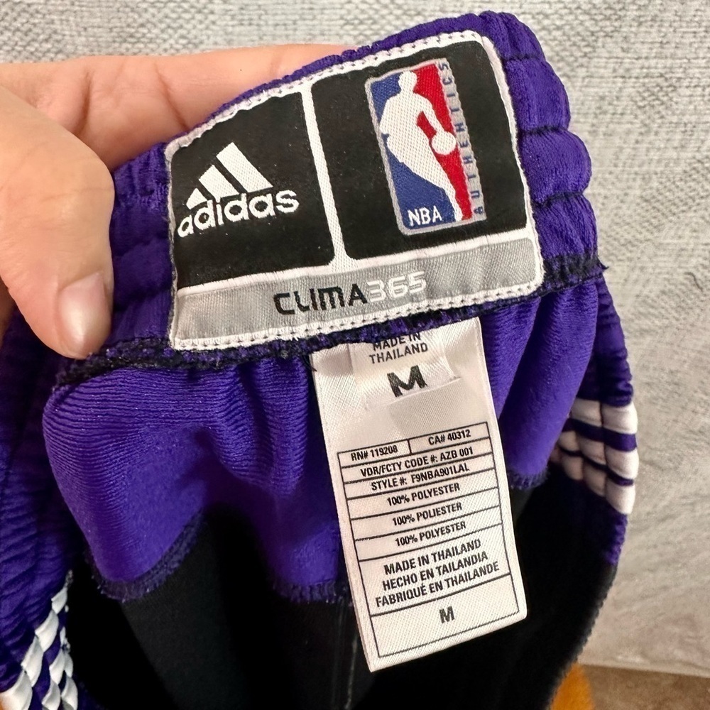 Y2K 2009 Adidas NBA Clima365 Lakers black and purple track pants size M - Picture 6 of 11